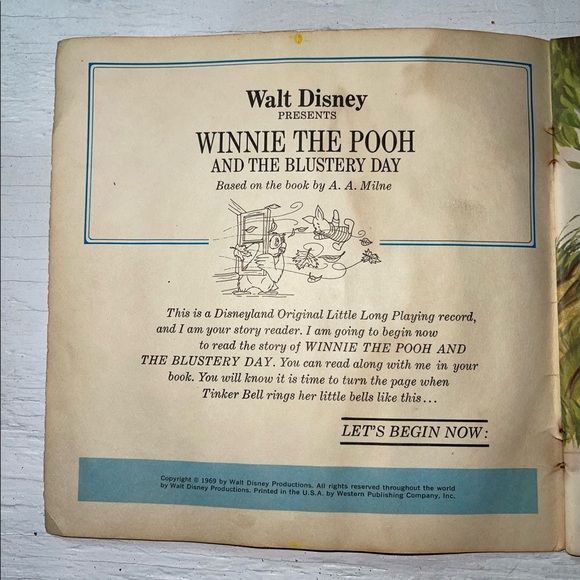 Walt Disney Presents Winnie The Pooh And The Blustery Day Record And Book Read - Picture 5 of 12